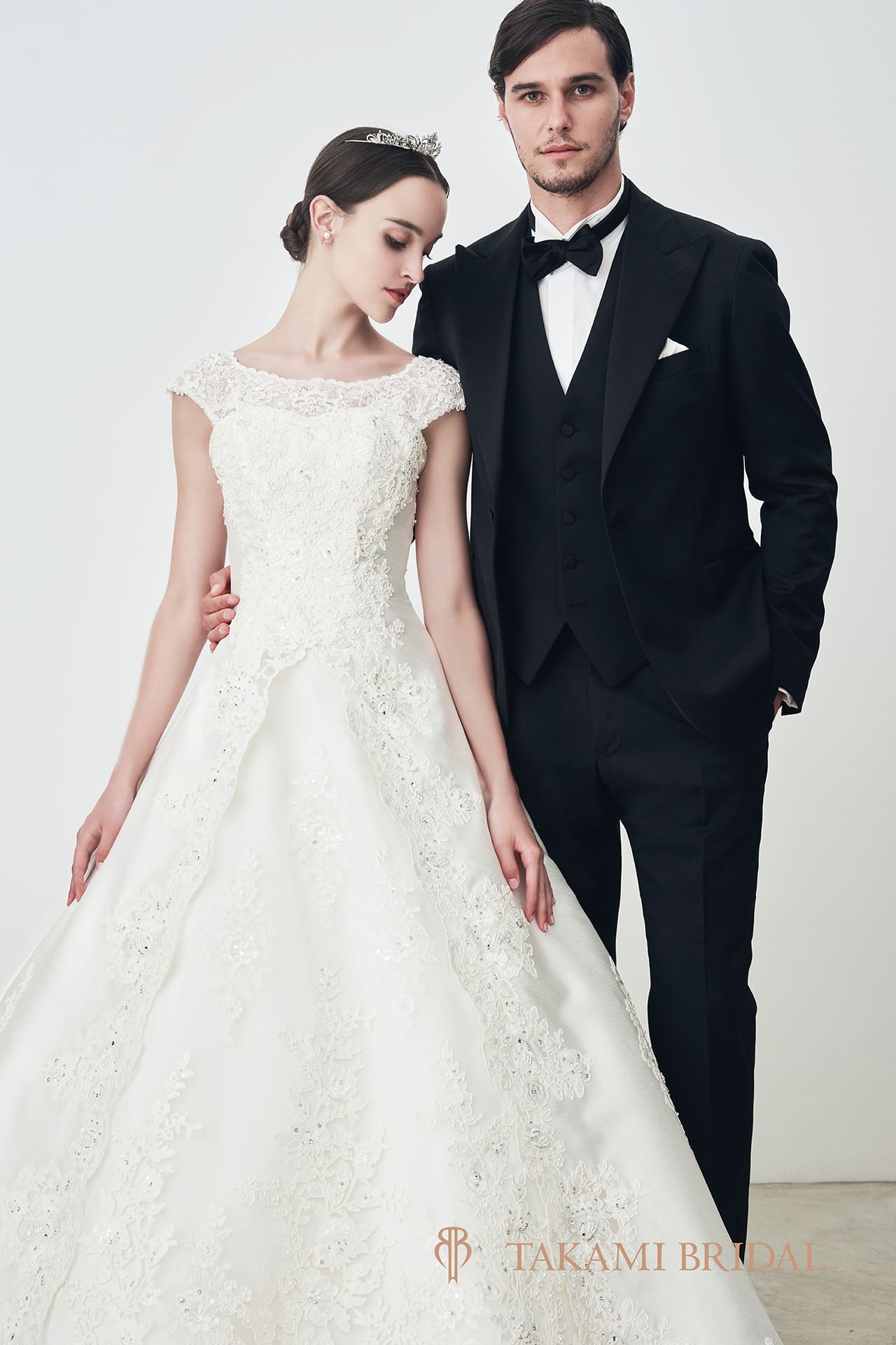 TAKAMI BRIDAL